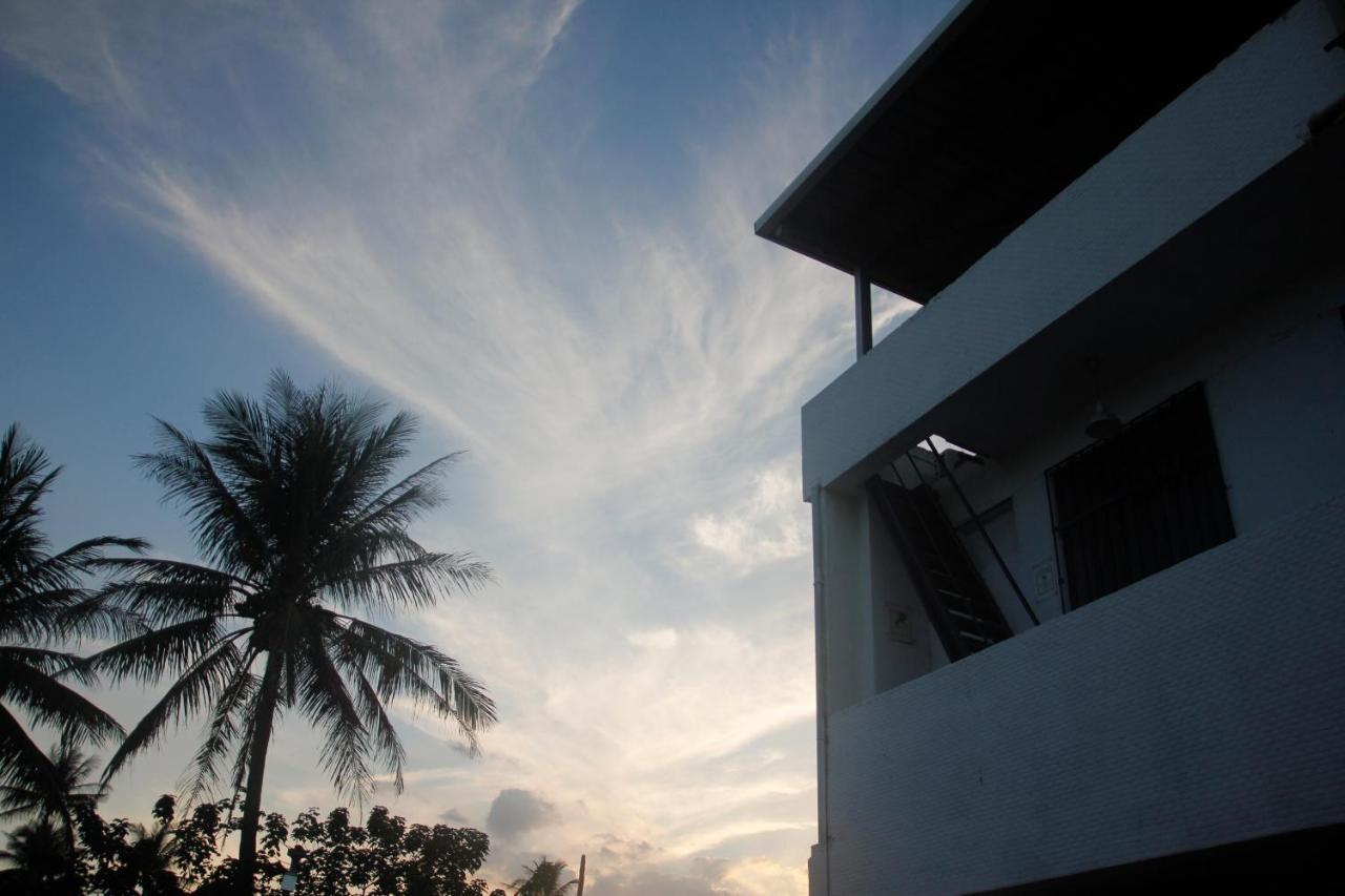 都蘭朋友家 Dulan Friends Hostel Donghe Extérieur photo