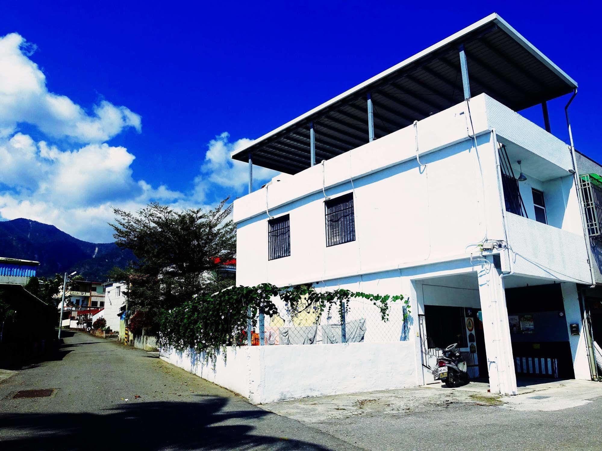 都蘭朋友家 Dulan Friends Hostel Donghe Extérieur photo