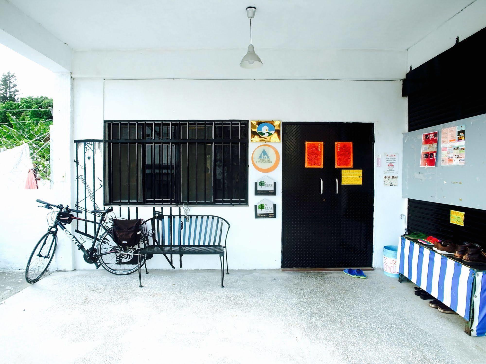 都蘭朋友家 Dulan Friends Hostel Donghe Extérieur photo